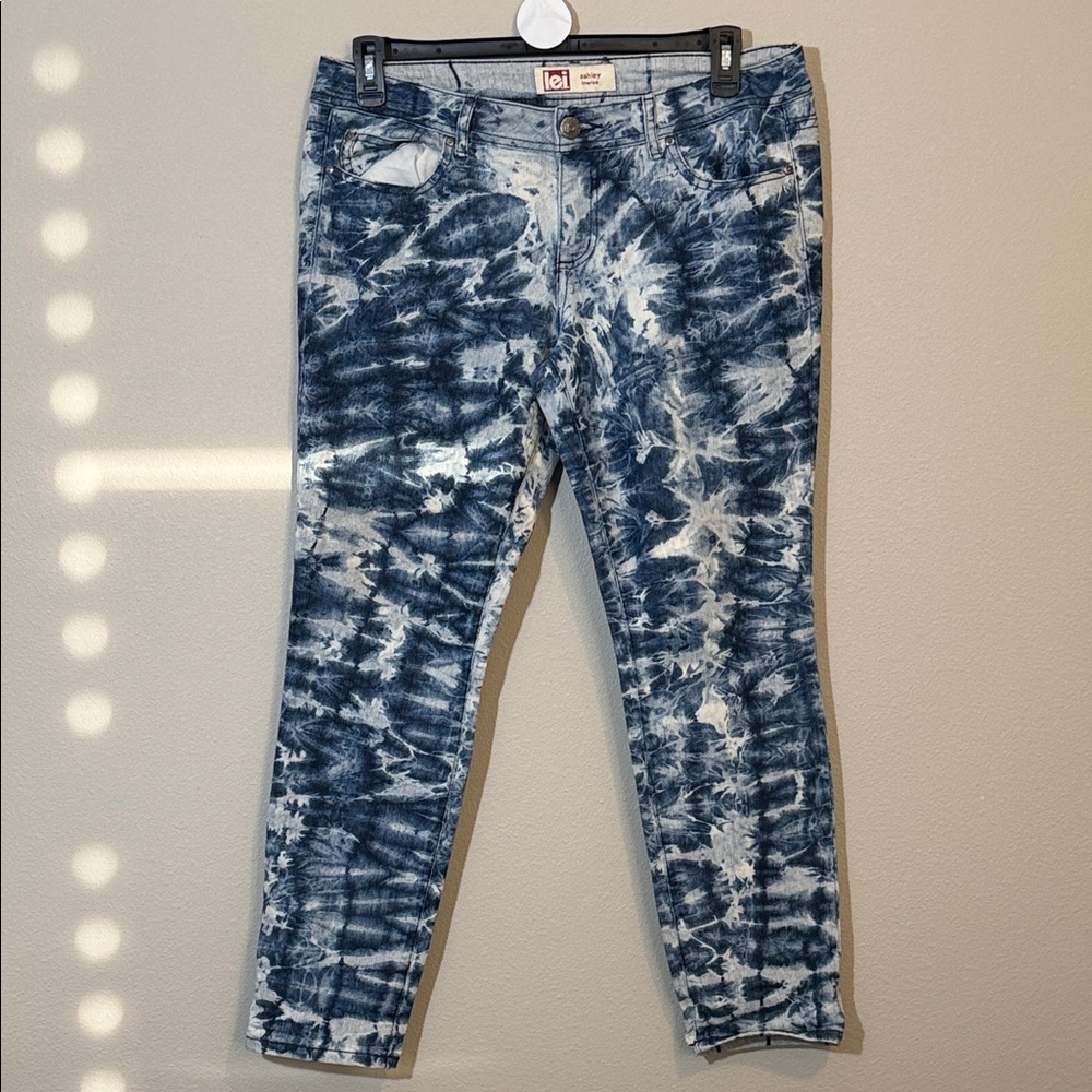 LEI Tie-Dye Skinny Jeans, size 13 juniors